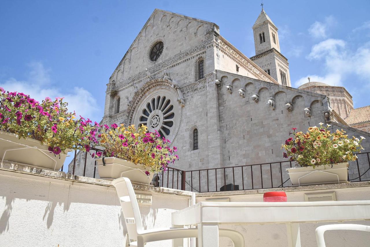 Vista Cattedrale - Super Attico Nel Centro Storico Барі Екстер'єр фото