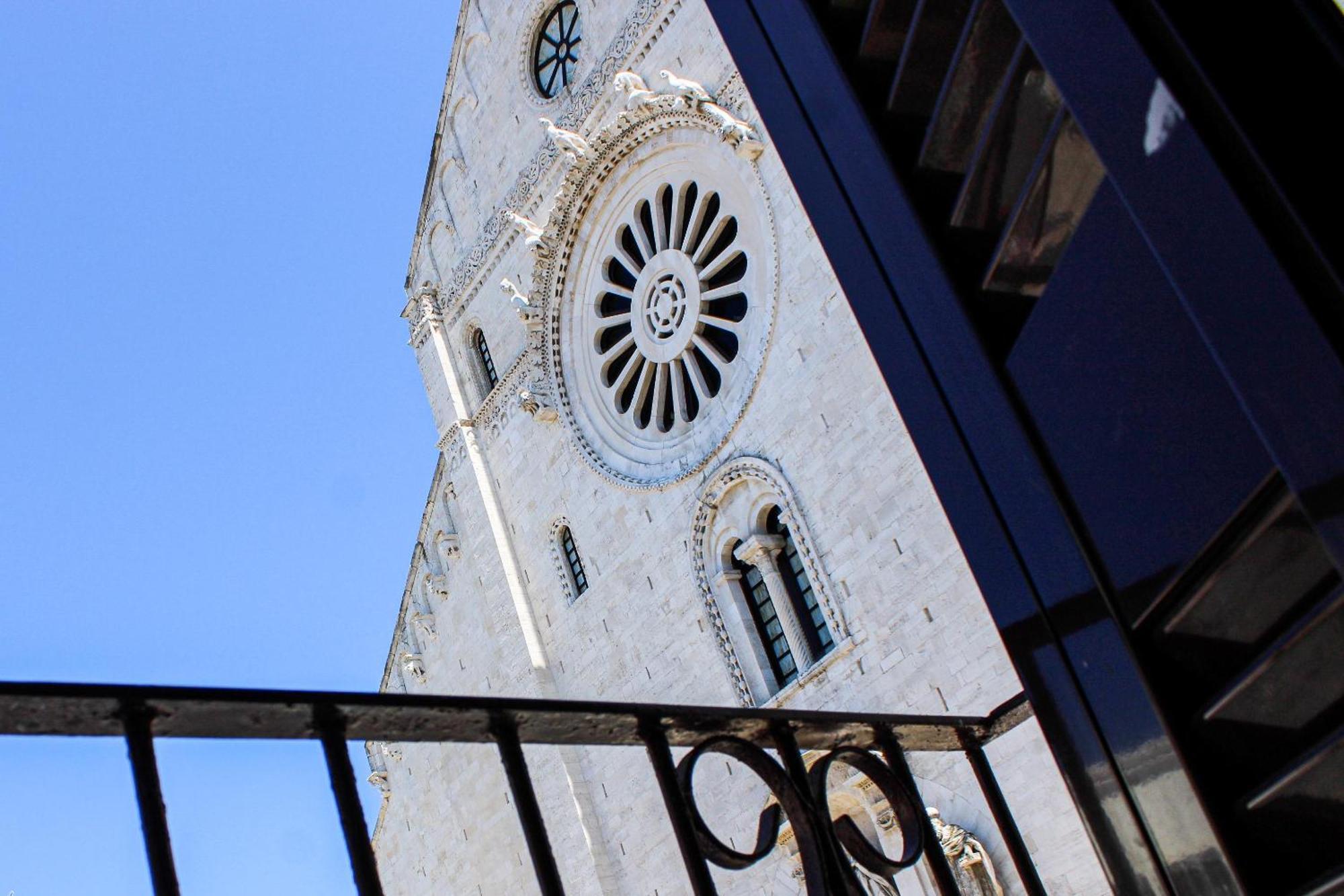 Vista Cattedrale - Super Attico Nel Centro Storico Барі Екстер'єр фото